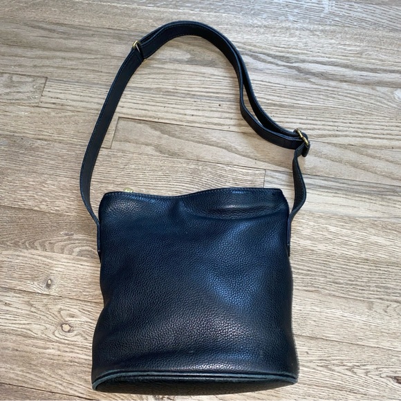 Coach Sonoma Pebbled Black Leather Shoulder Bag J7M-4907 - Picture 2 of 15